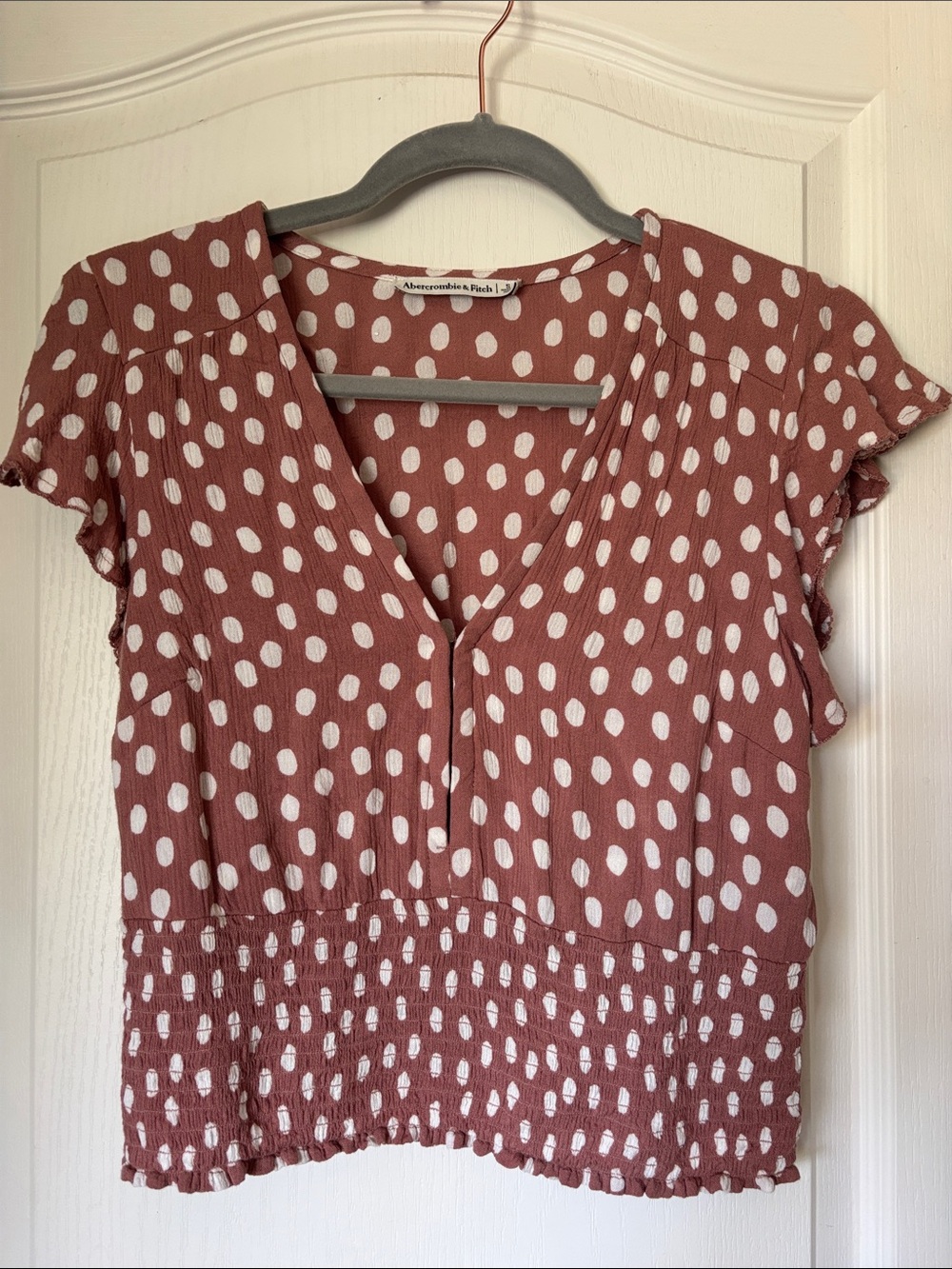 Abercrombie & Fitch Polka Dot Smocked Waist Flutter Sleeve Top Small